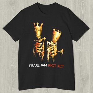 Pearl Jam Riot Act Rock Band Graphic Tour Concert Music Fan Unisex T-Shirt 05